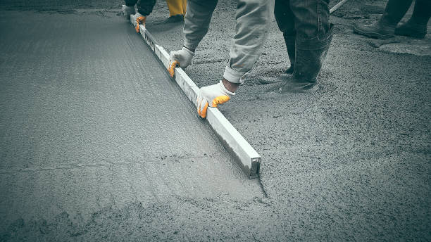 Best Concrete Contractor Near Me  in Romulus, MI